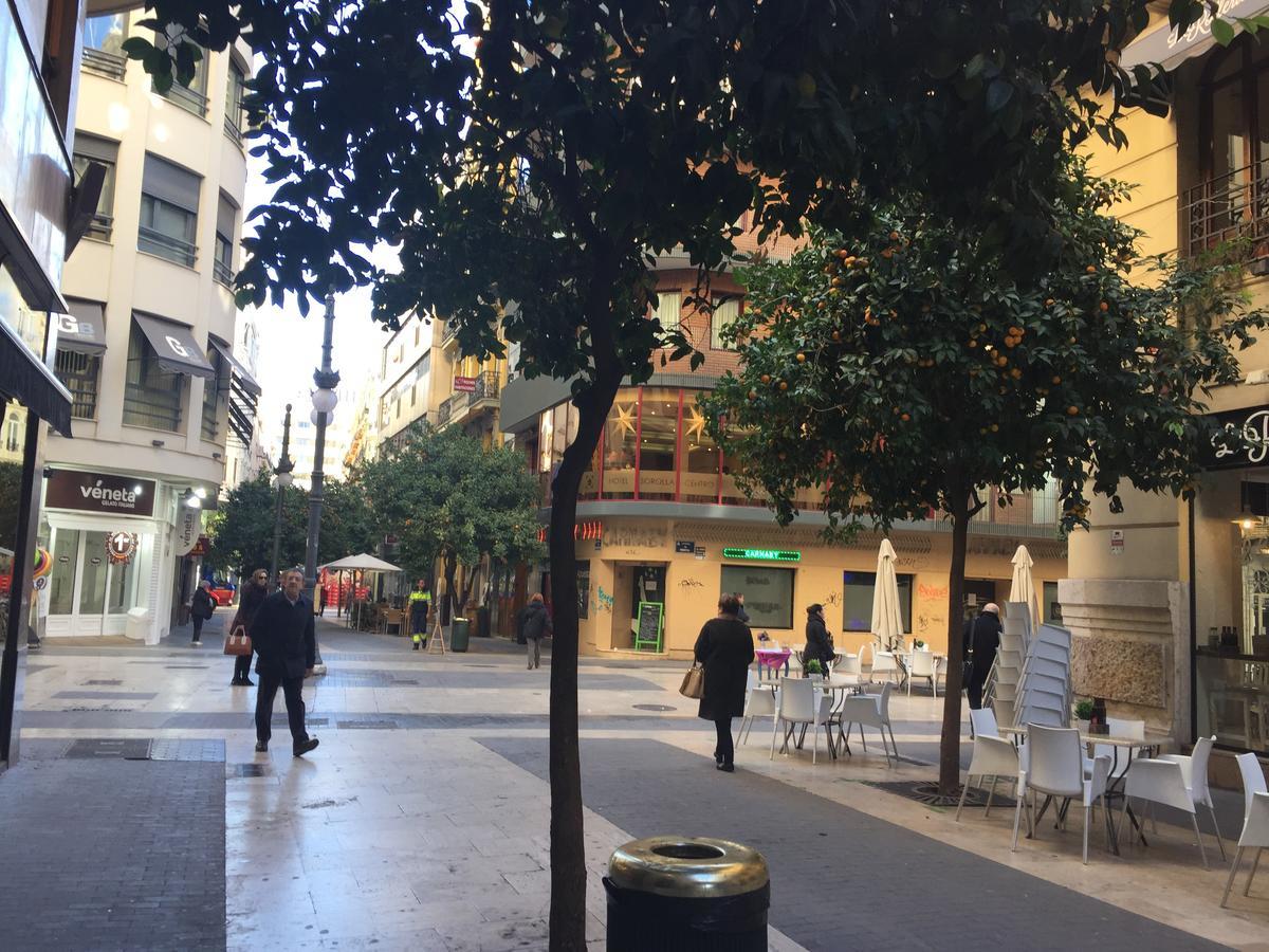 Fun And Sun Center Hotel Valencia Bagian luar foto